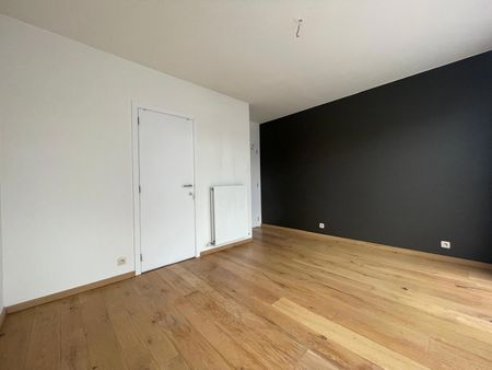 Modern appartement met 1 slaapkamer en voortuin - Foto 3