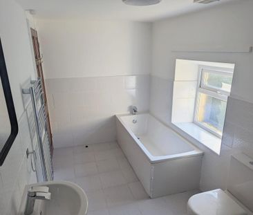 1 bedroom terraced house to rent - Photo 6