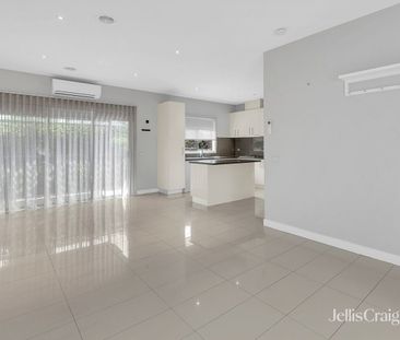 Two Bedroom Unit in Altona - Photo 5