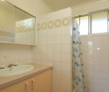 1 / 52 Hoey Street, Kearneys Spring - Photo 3