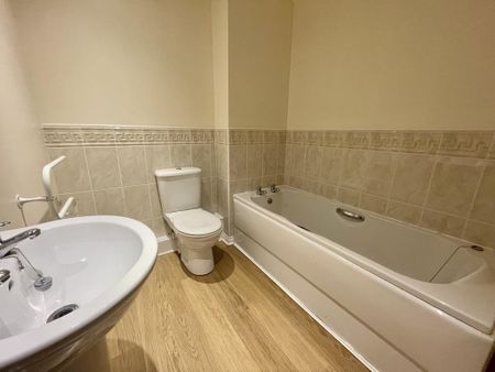 2 bedroom apartment to rent - Photo 4