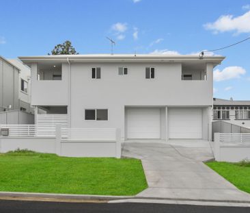 Very Large Partially Furnished Air Conditioned Studio - Photo 2