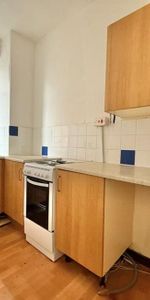 1 Bedroom Apartment Available Arranging tenancy - Photo 4