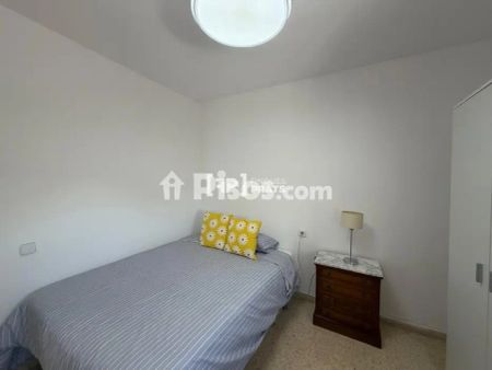 Piso en alquiler en Rectorat - Foto 3