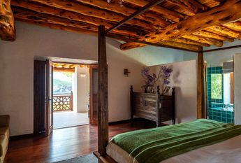 Luxury 6 bedroom Detached House for rent in Cala de Portinatx, Balearic Islands