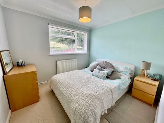 Rook Road, Wooburn Green - Photo 1