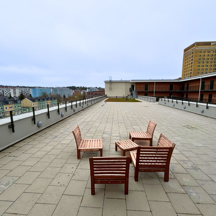 Vattenpussgränd, Upplands Väsby - Foto 1