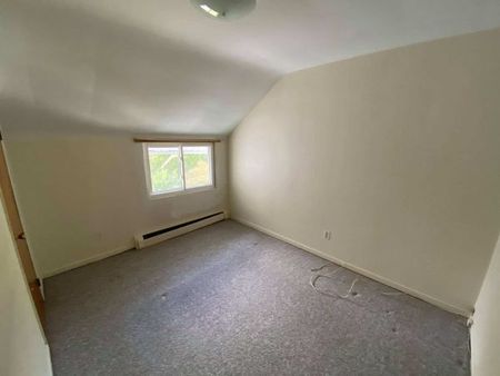 26 Pembroke St , Unit 2, Kingston, ON - Photo 4
