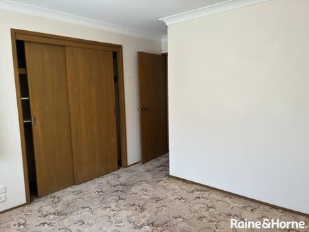 A great opportunity to have this delightful residence for your new home - Photo 5