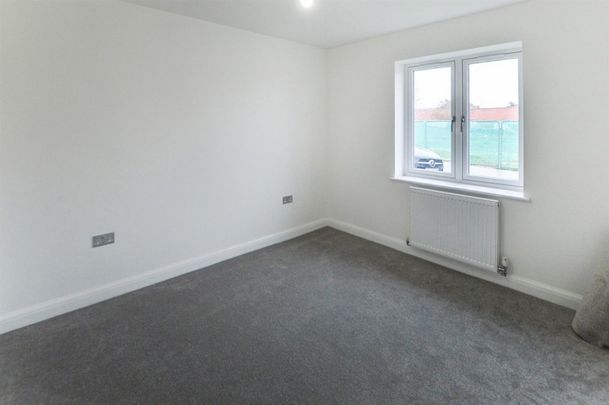 2 bedroom - Photo 1