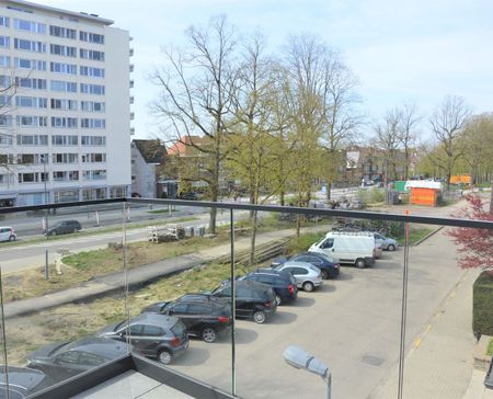 Appartement met 2 slaapkamers en terras - Photo 5