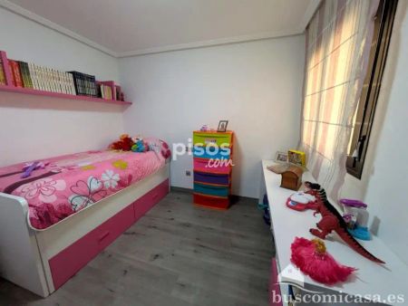 Piso en alquiler en Calle de Pérez Galdós - Photo 4