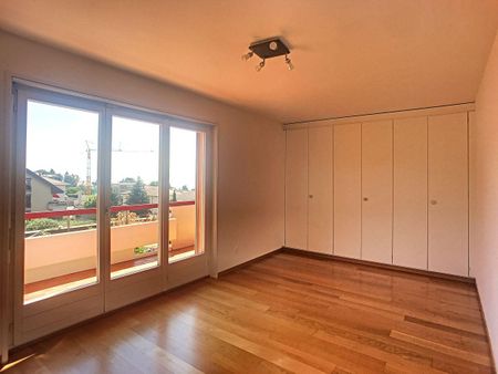 Bel appartement en duplex avec vue sur le lac - Foto 4