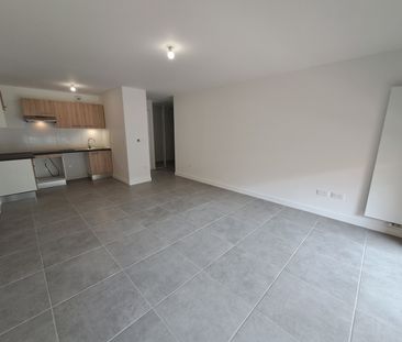 Location Appartement 3 pièces 68m² TOULOUSE 31500 - Photo 2