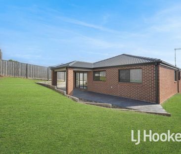 FAMILY HOME IN GRANDVUE ESTATE - Photo 4