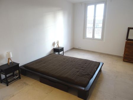 Location Appartement 3 pièces 60m² FAYENCE 83440 - Photo 4