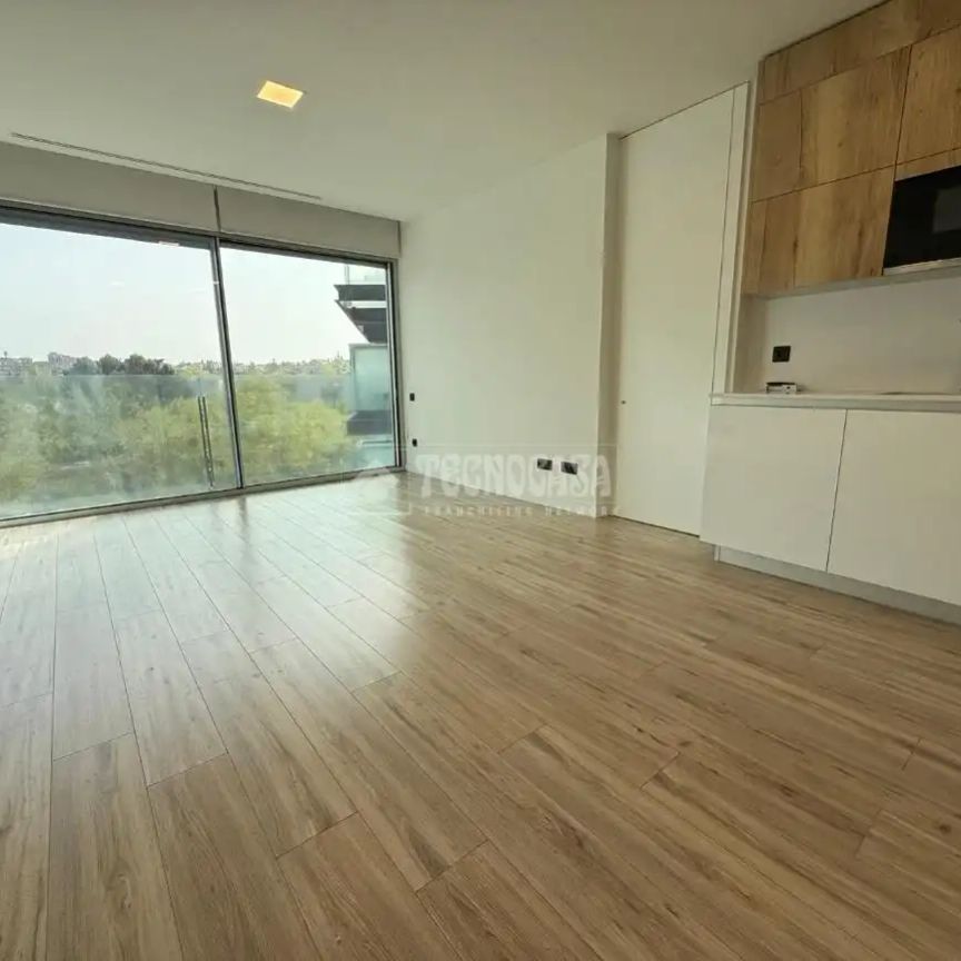 Piso de alquiler en Mirasierra - Photo 1