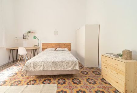 Carrer de la Unió, Barcelona, Catalonia 08001 - Photo 2