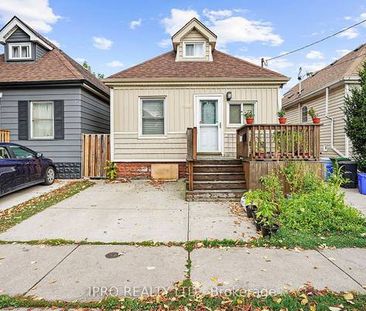 2BR detached home main level - Photo 1