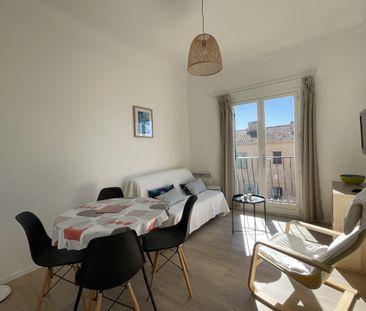 Location Appartement 2 pièces 35m² LE LAVANDOU 83980 - Photo 3