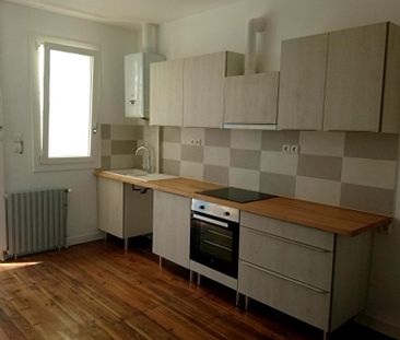 Location maison 4 pièces, 85.00m², Saintes - Photo 4