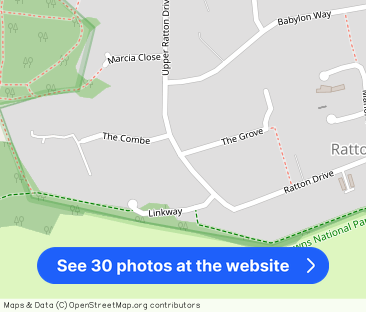 The Grove, Ratton, Eastbourne - Photo 1