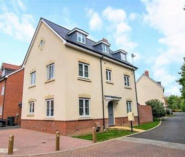 5 bedroom detached house to rent - Photo 4