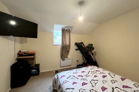 Sycamore Road - Photo 4