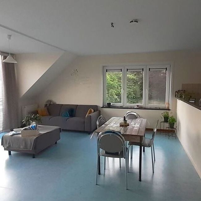 Appartement te huur in Hacquegnies voor € 650 met 2 slaapkamers - Photo 1