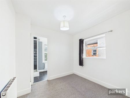 Salisbury Road, Reading, Berkshire, RG30 - Photo 5