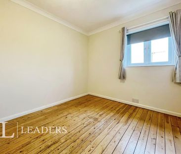 4 bedroom detached house to rent - Photo 1
