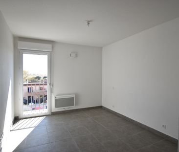 Location Appartement 3 pièces 57m² FREJUS 83600 - Photo 2