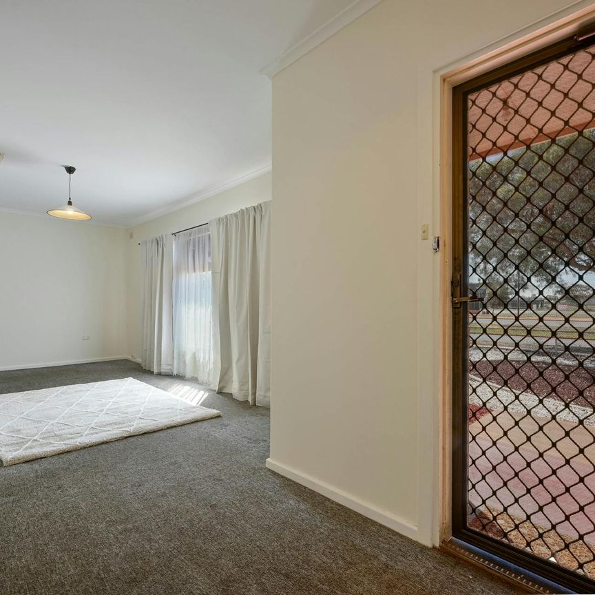 41 McDouall Stuart Avenue - Photo 1