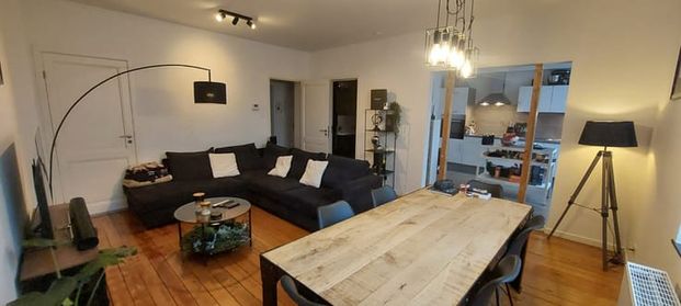 Appartement te huur - Photo 1