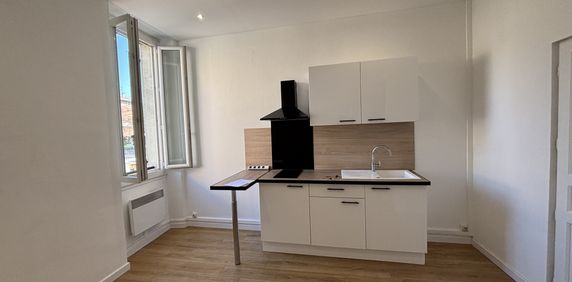 Location T1/2 24m² Marseille 13009 Cabot - Photo 2