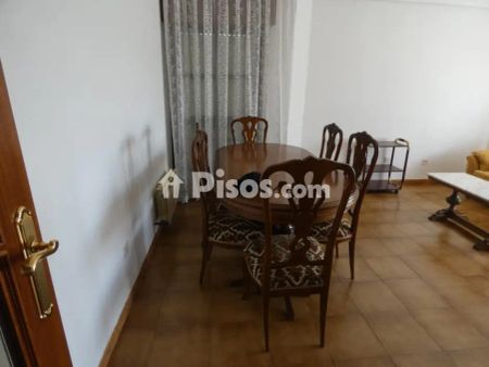 Piso en alquiler en Centro - Foto 3
