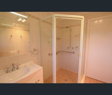 39 Oxleigh Cr, Nambour, Qld 4560 - Photo 1