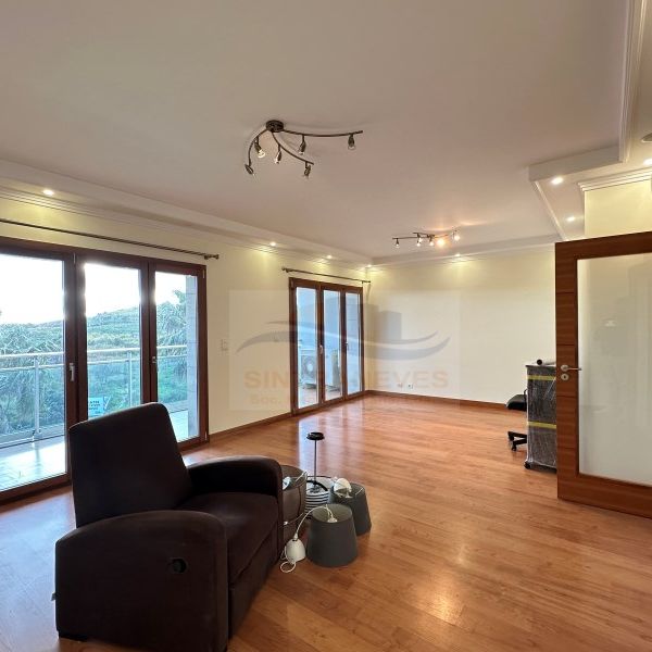Apartamento T4 em Lisboa - Photo 1