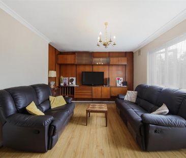 2 Manor Hall Drive, London - Photo 2