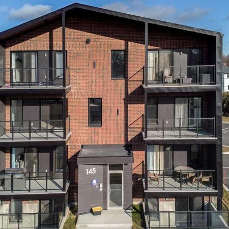 *PROMO 1 MOIS GRATUIT* Brunet: 4 1/2 récent, VALLEYFIELD, ÉLECTROS - Photo 3