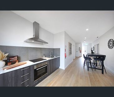 24 Laha Crescent, Preston, Vic 3072 - Photo 1