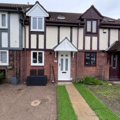 2 bedroom terraced house to rent - Photo 1