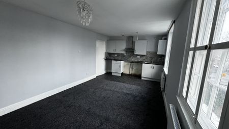 Manning Court, Boston, Wide Bargate - Photo 4