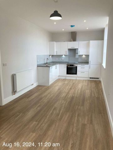 1 bedroom second floor apartment in York city centre - Photo 3