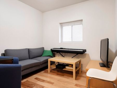 For Lease - 490 Brock Avenue Unit# 1, Toronto, Ontario - Photo 5