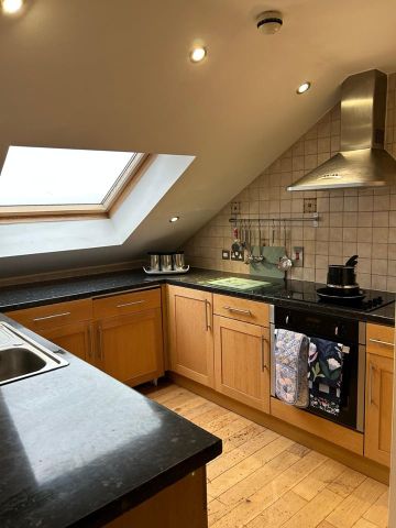 3 Bed Penthouse, The Ropewalk, NG1 - Photo 2