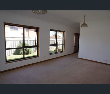 16 Maitland Terrace, Seacliff, SA 5049 - Photo 4