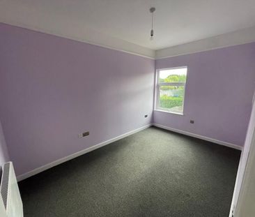 2 bedroom property to rent - Photo 4