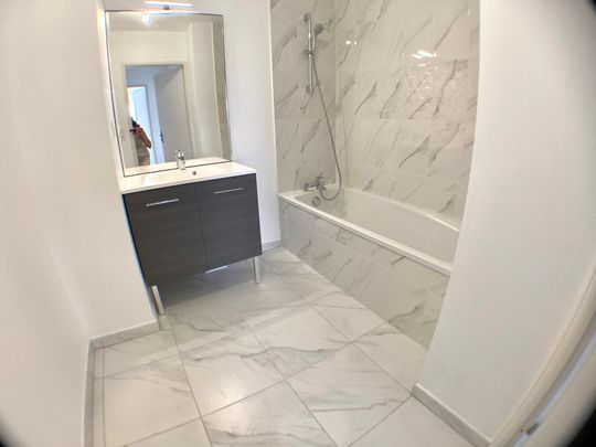 APPARTEMENT T3 RECENT QUARTIER LA TIMONE, - Photo 1