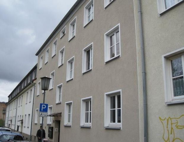 Zentrumsnahe 3-Raum-Wohnung mit großem Balkon! - Photo 1